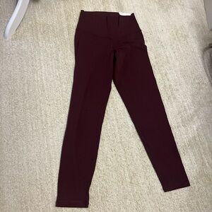 Brand new Aerie burgundy leggings, size medium, 7/8 length